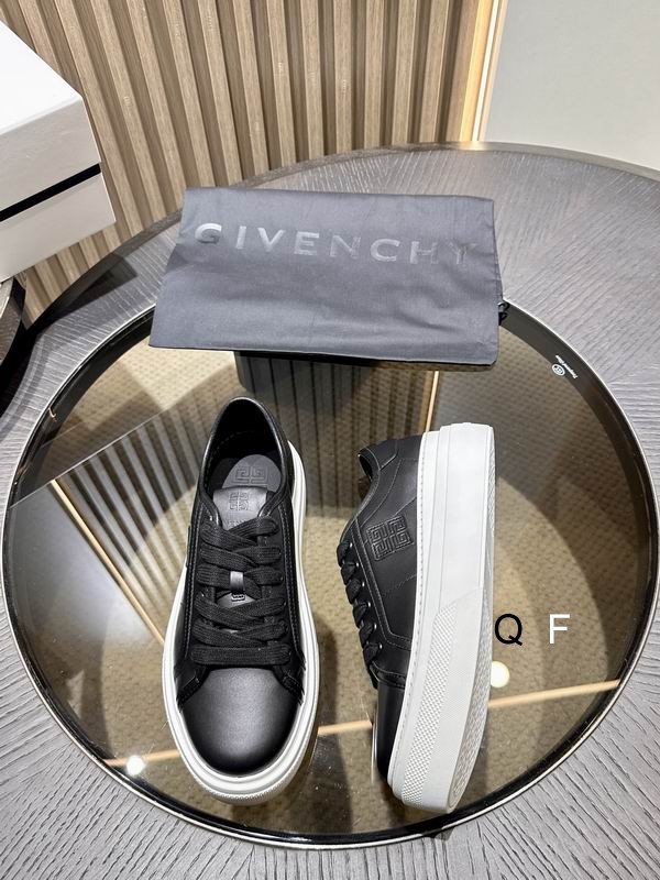 GIVENCHY Men's Shoes 25